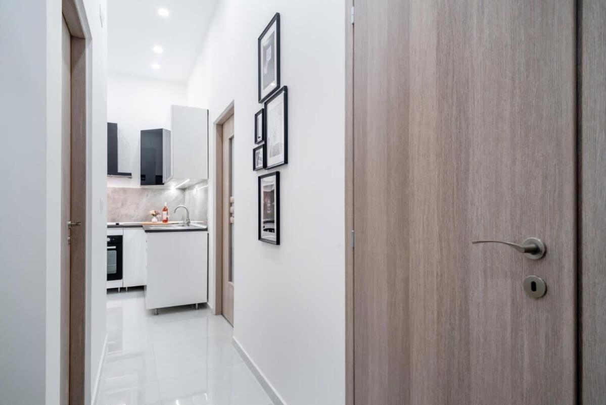 New At Exlusive Location Apartamento *